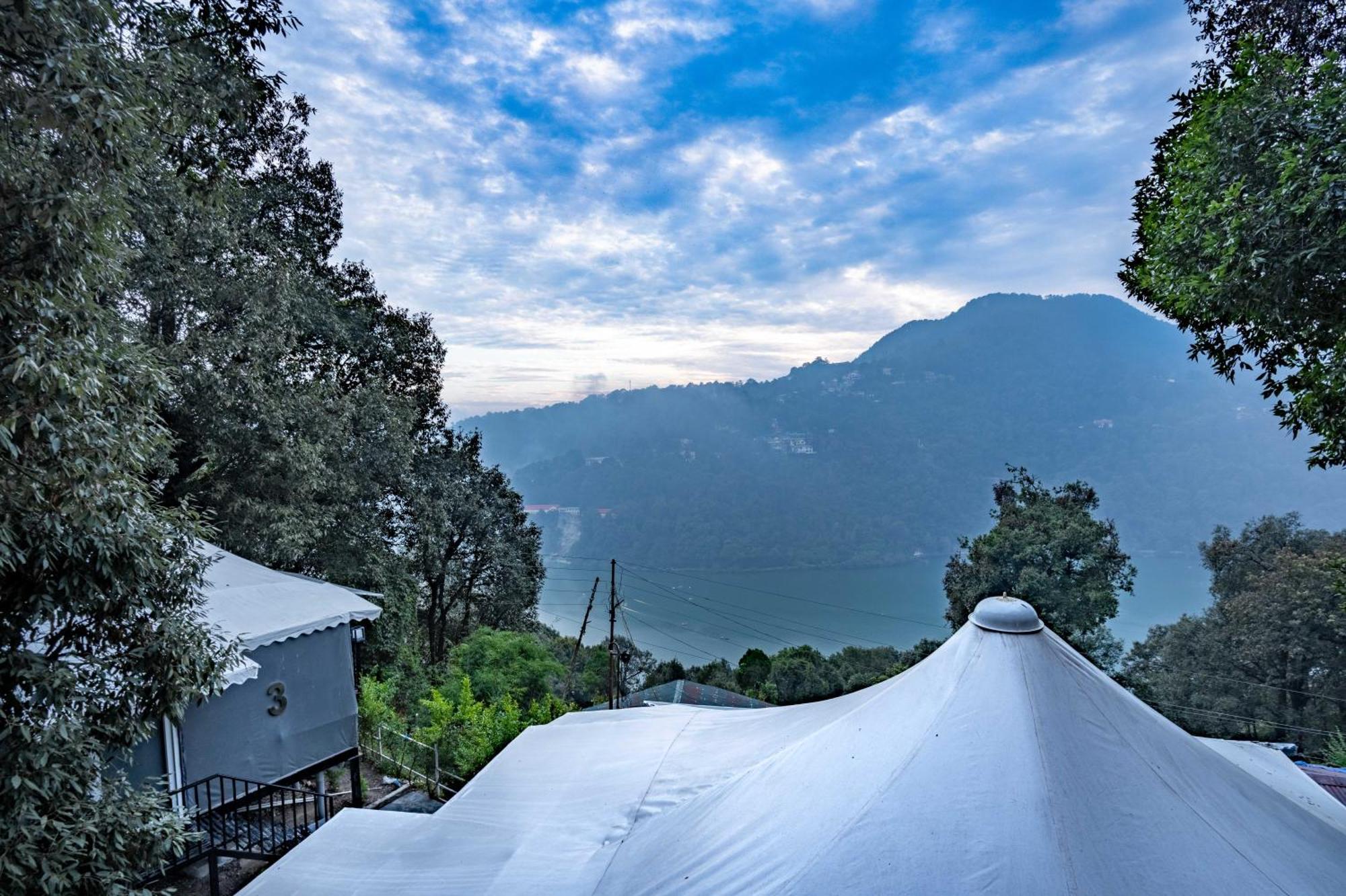 Hotel The Whispering Oaks Nainital Zewnętrze zdjęcie
